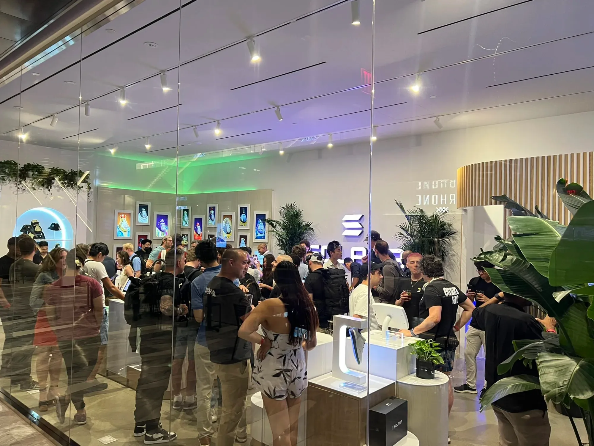 Crowd of people in the Solana Spaces store