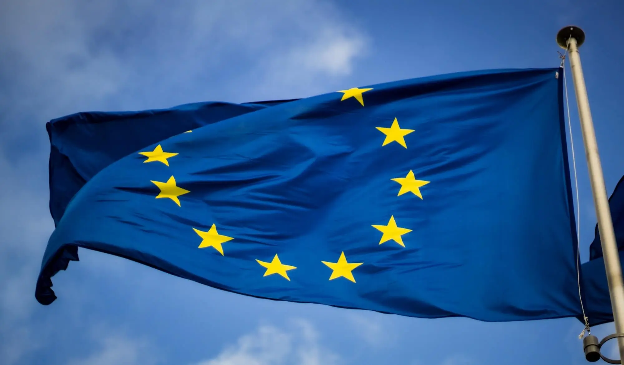 New EU Regulations Limit Transactions Over €1k